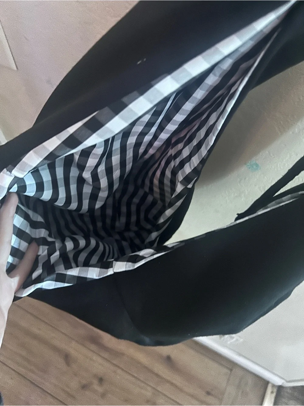 Black Tote Bag with Black-and-White Gingham Lining